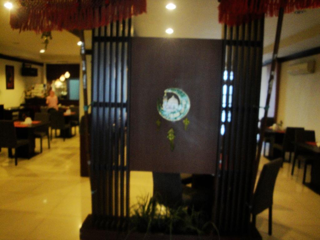 Imperial Hotel Kendari Zewnętrze zdjęcie
