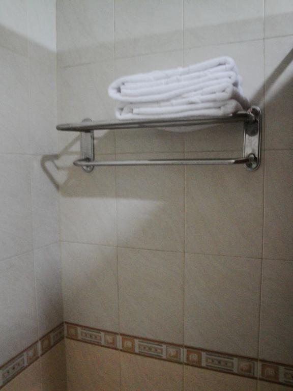 Imperial Hotel Kendari Pokój zdjęcie