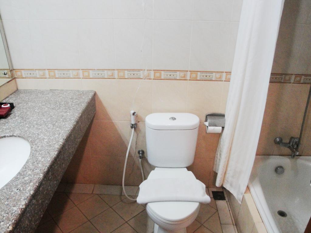 Imperial Hotel Kendari Pokój zdjęcie