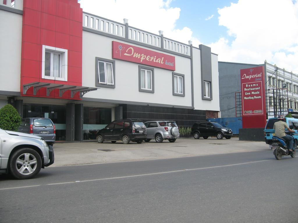 Imperial Hotel Kendari Zewnętrze zdjęcie